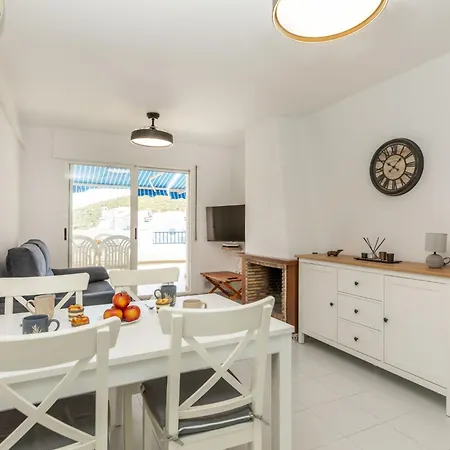 Esmeralda By Interhome Daire